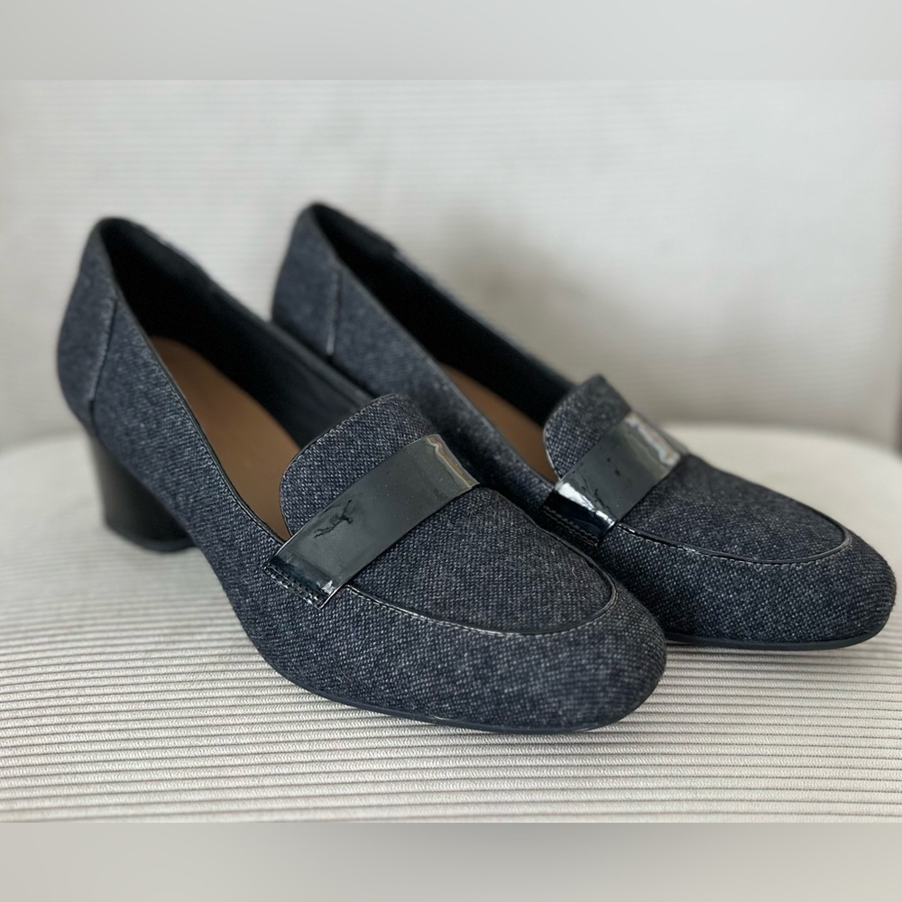 Women’s Clarks Un Cosmo Way Loafers - Clarks Unstructured - size 10